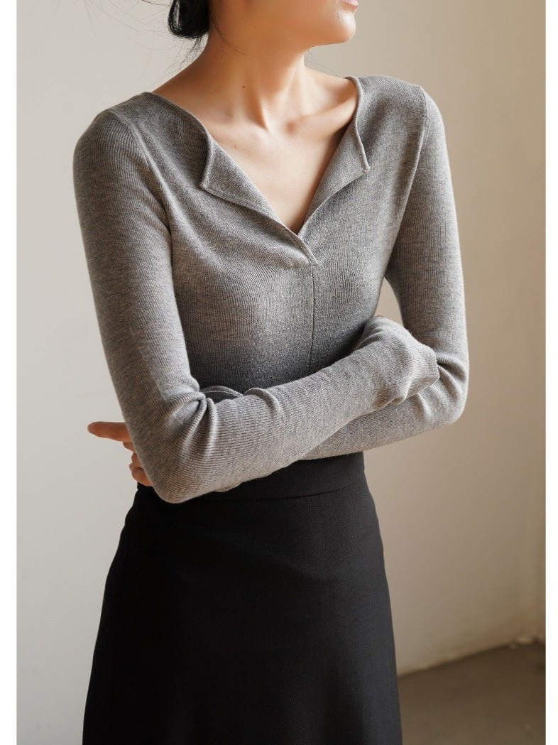 女士春秋小翻領V領打底衫