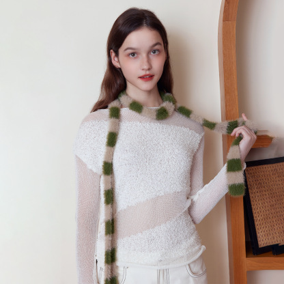 細長條紋臘腸針織圍巾