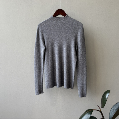 女士冬季半高領針織顯瘦打底衫