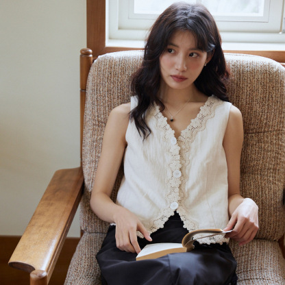 女夏褶皺肌理V領蕾絲花邊背心
