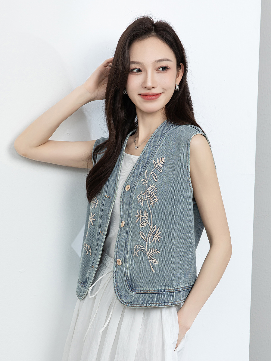 女夏季重工刺繡花朵牛仔馬甲