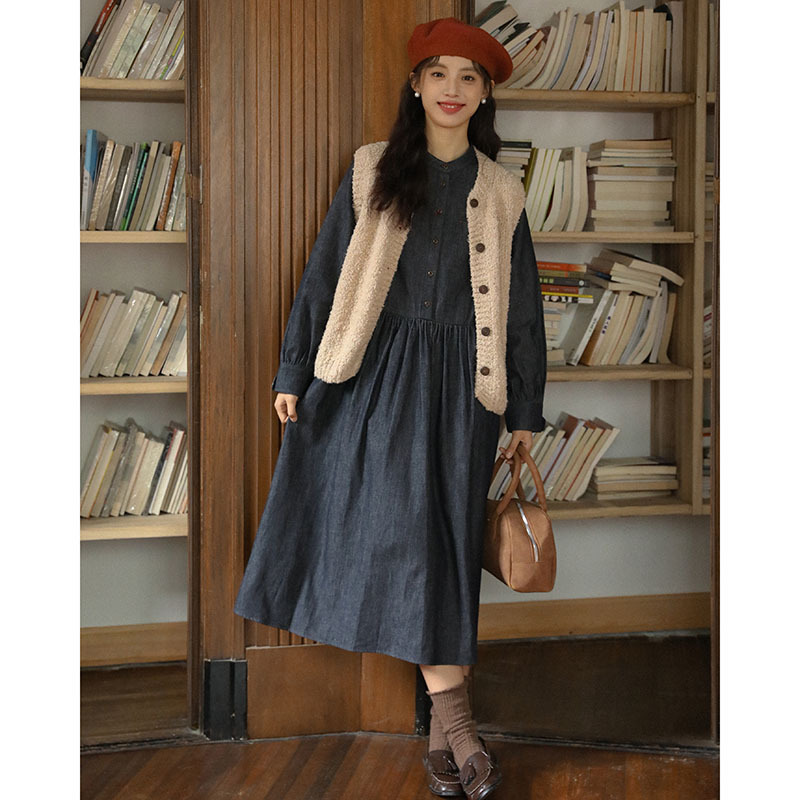 女士秋冬羊咩咩針織毛衣馬甲+長袖牛仔連衣裙