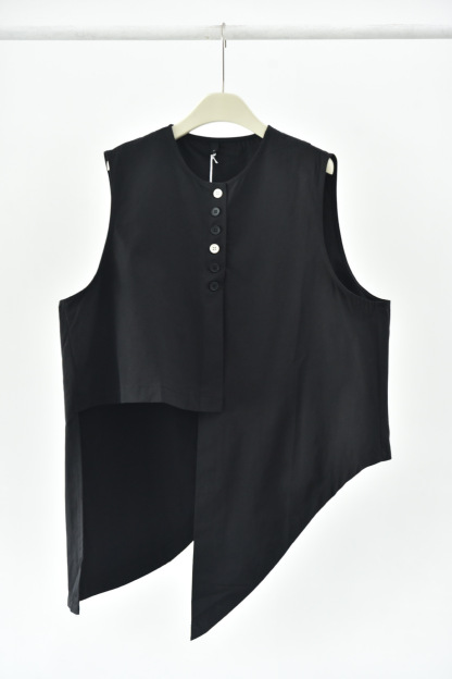 女士撞色扣不規則尖角下擺圓領馬甲