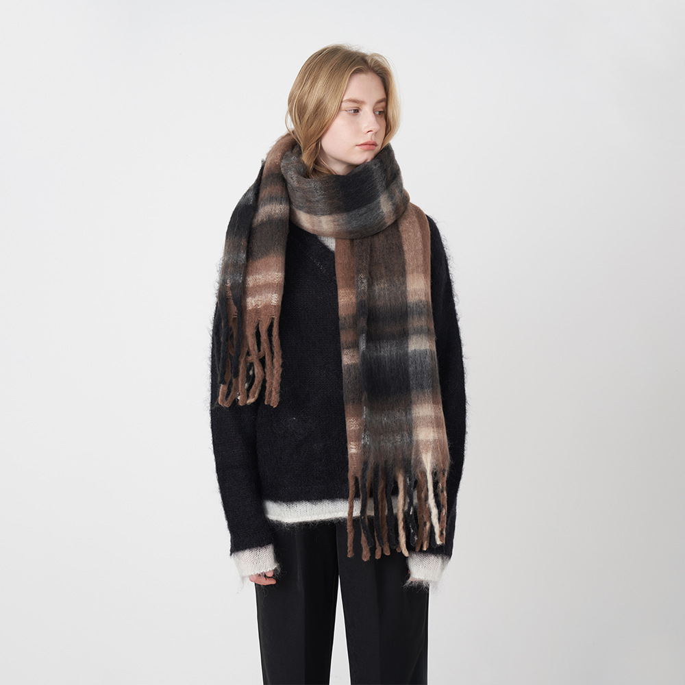 多色條紋格流蘇圍巾