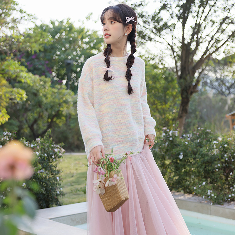 女春彩虹條紋針織上衣