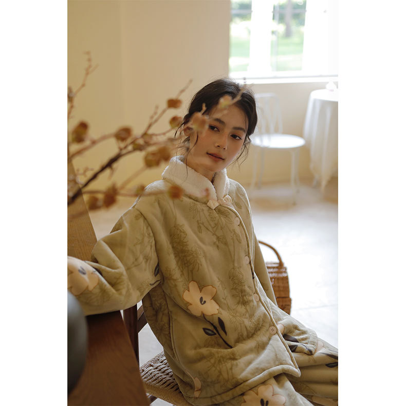 女士冬季古風印花立領睡衣套裝