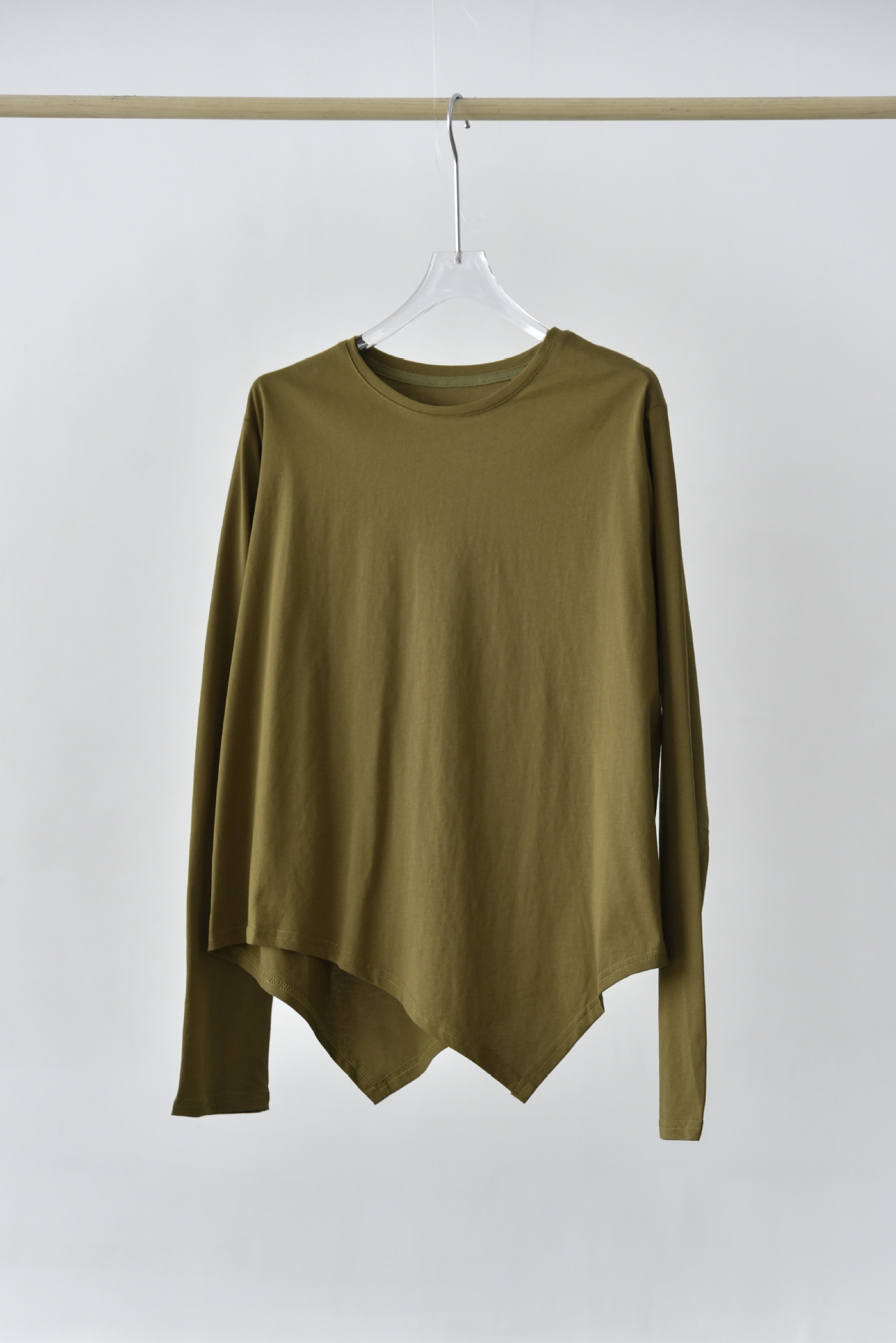 女士早秋純棉下擺尖角圓領打底衫