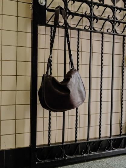 大容量植鞣皮信使馬鞍包