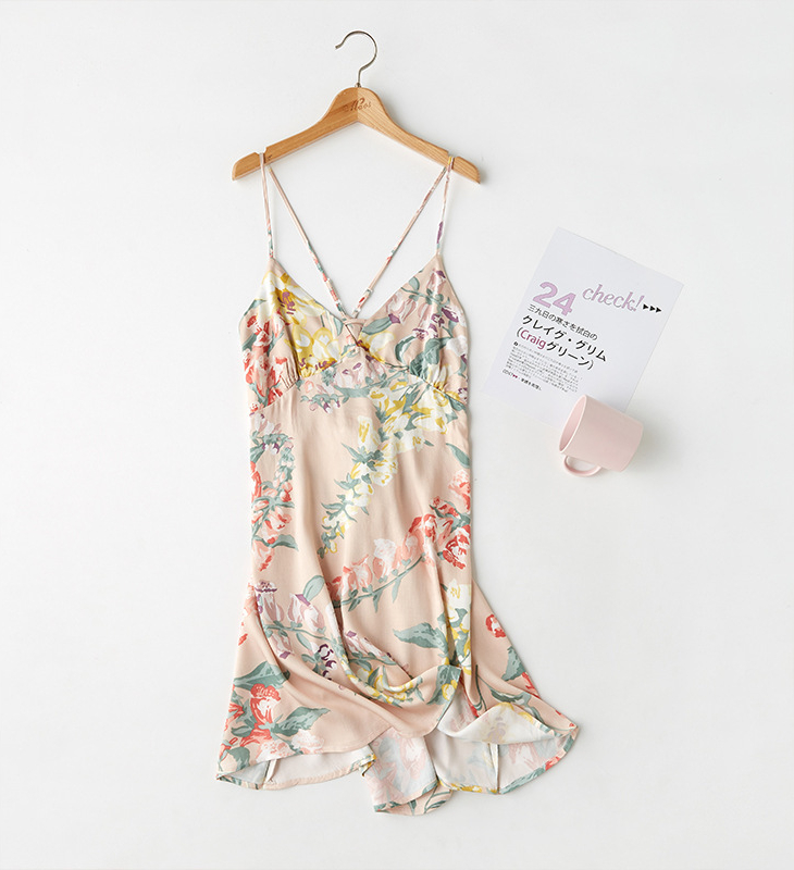 女士貢緞花卉透氣露背短款吊帶睡裙