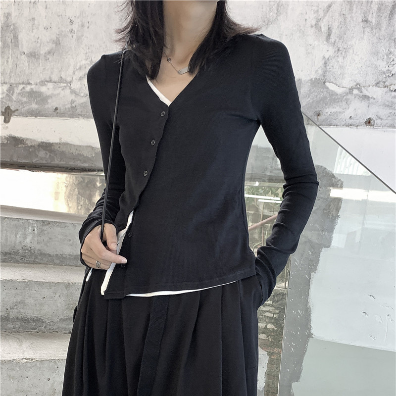 女士秋冬暗黑假兩件V領顯瘦針織長袖T恤