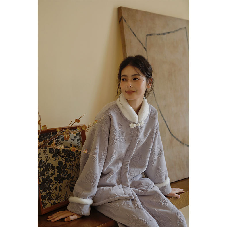 女秋冬加絨加厚蝴蝶提花盤口國風長袖睡裙