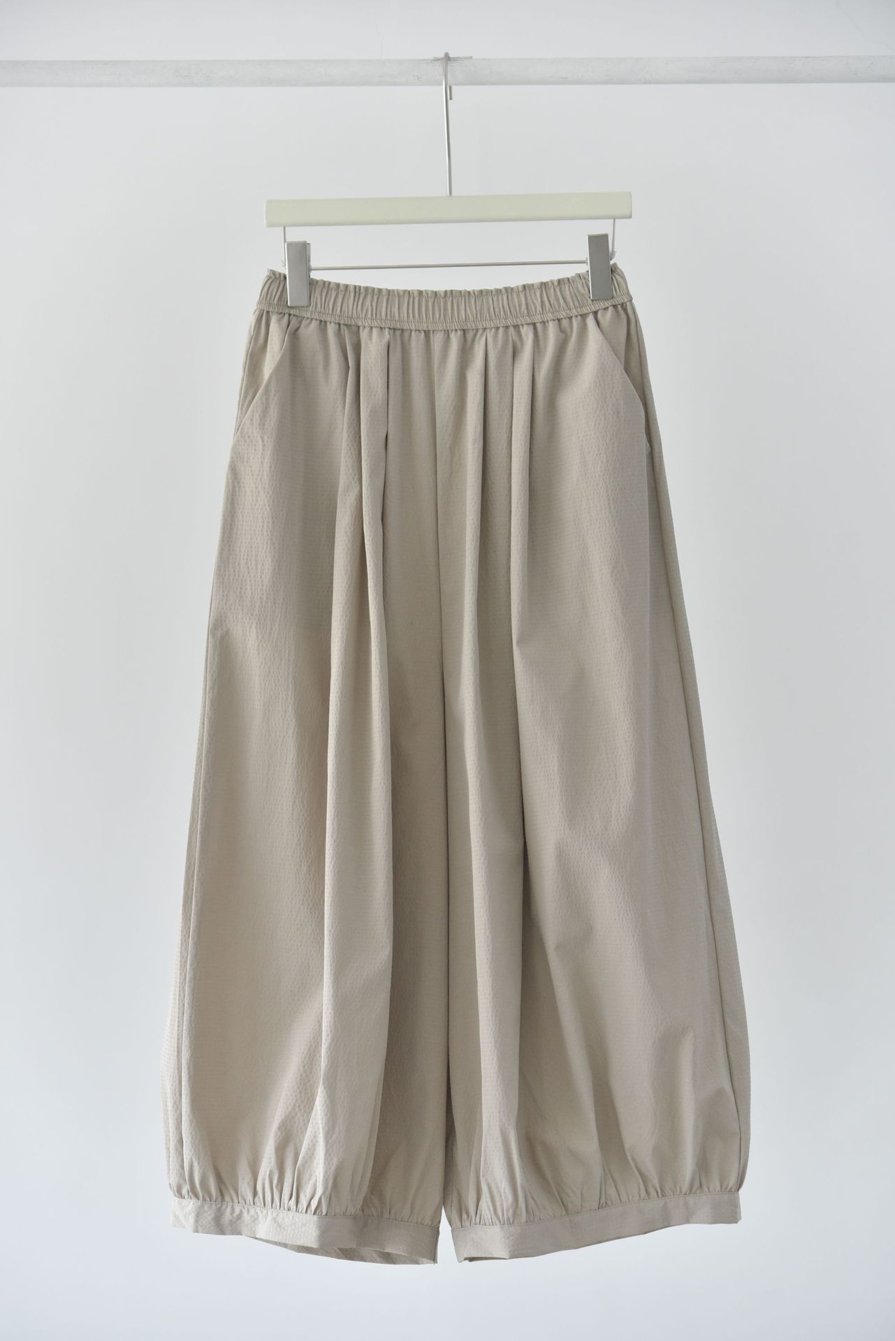 女士春秋肌理感超寬鬆燈籠裙褲