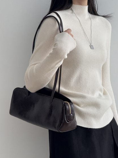 女士冬季半高領針織顯瘦打底衫