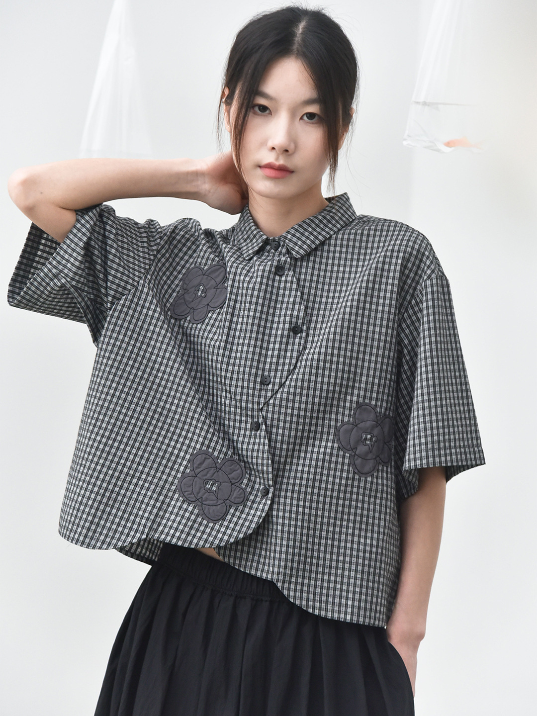 女拼貼花朵文藝格子短袖襯衫