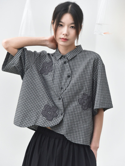 女拼貼花朵文藝格子短袖襯衫