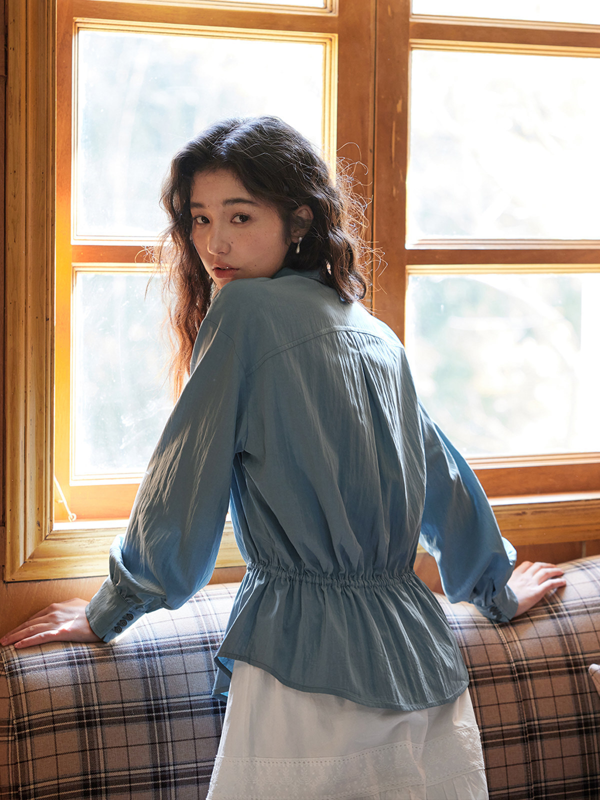 女復古抽繩收腰長袖襯衫