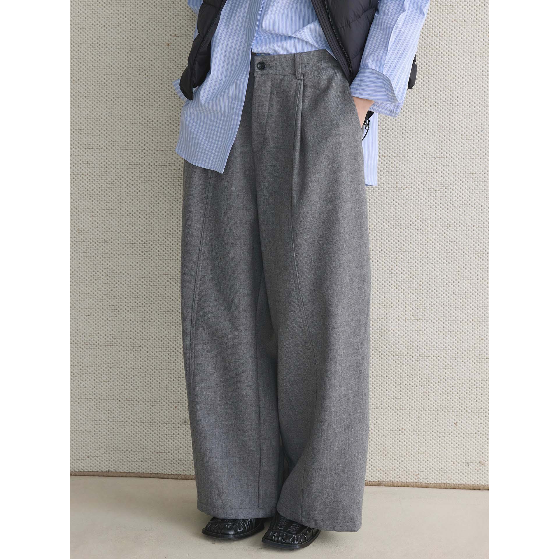 冬季日系復古絨彎刀壓褶西褲
