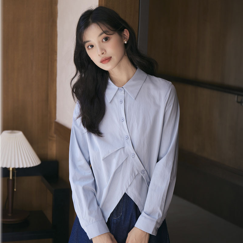 女士秋季不規則設計感短款純色襯衫