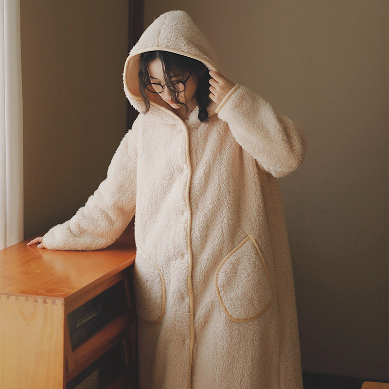 女款冬季加厚珊瑚絨睡袍