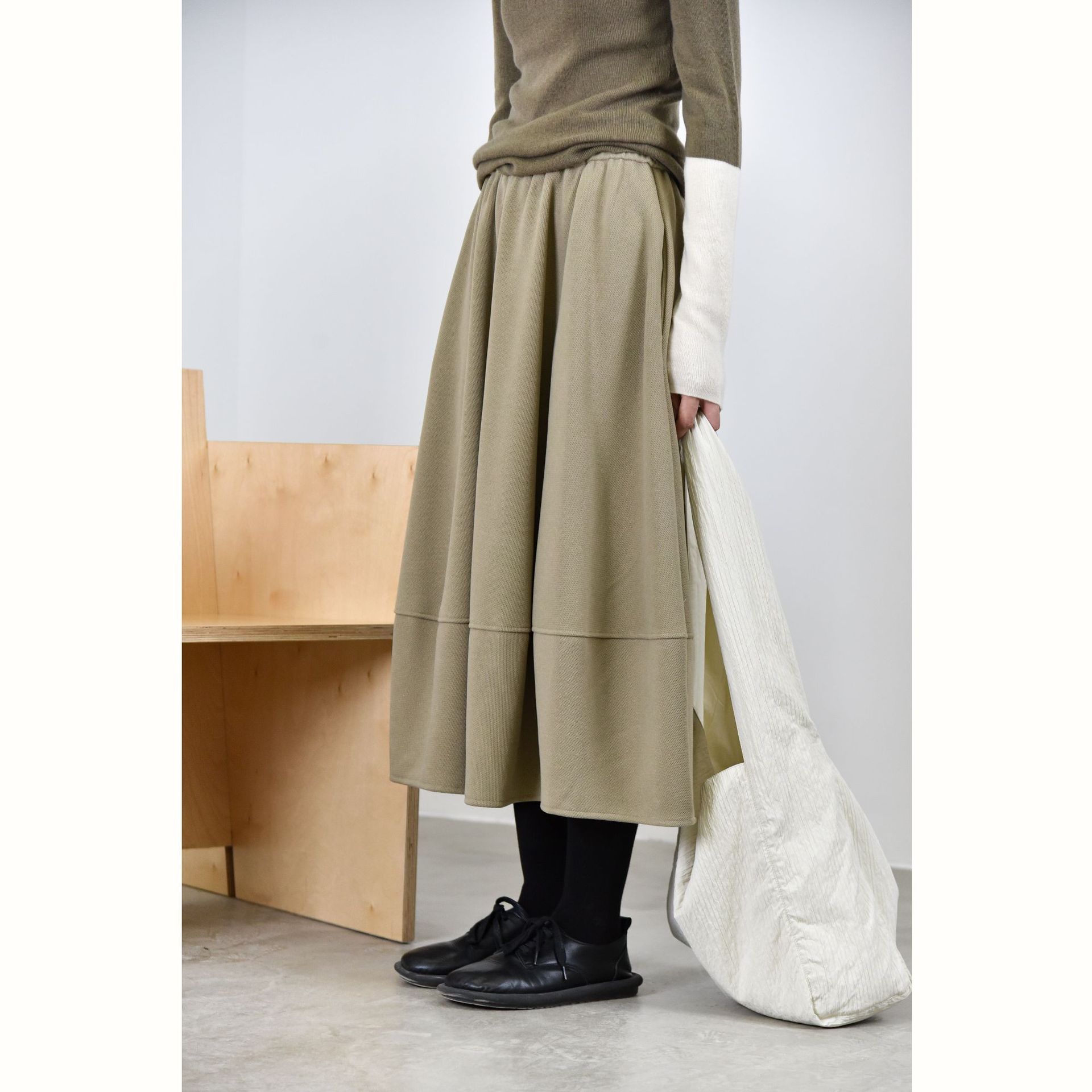 女士秋冬針織微彈花苞半身裙