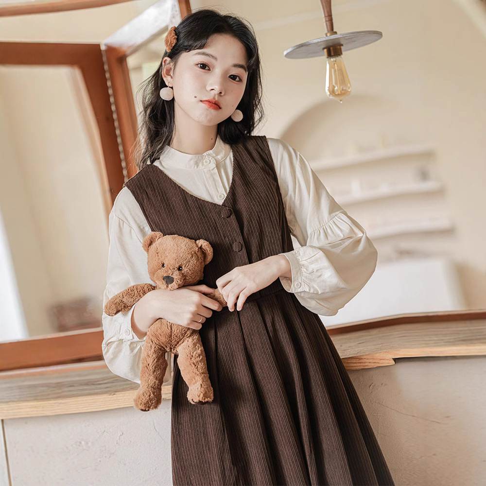 女士秋冬燈芯絨無袖V領背帶連衣裙+長袖襯衫