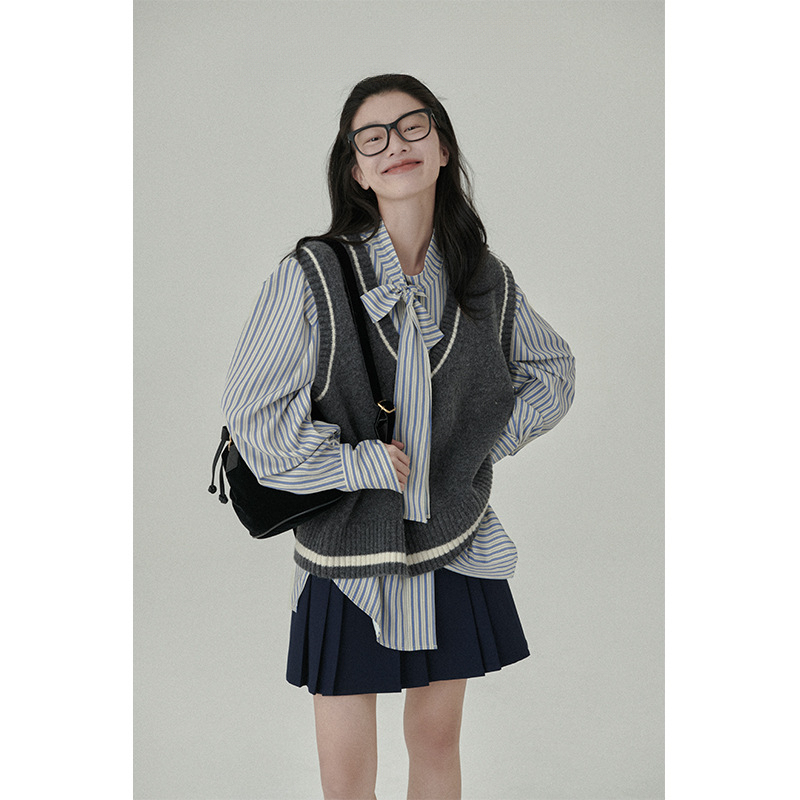 女士學院風襯衫V領針織馬甲