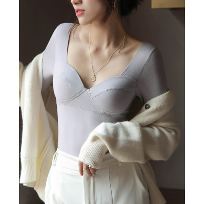 女士秋冬莫代爾帶胸墊打底衫