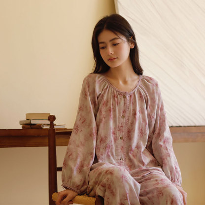 女款棉紗紫影印花長袖長褲睡衣套裝