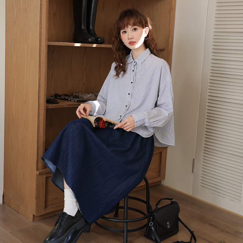 春藍白條紋小翻領長袖襯衫