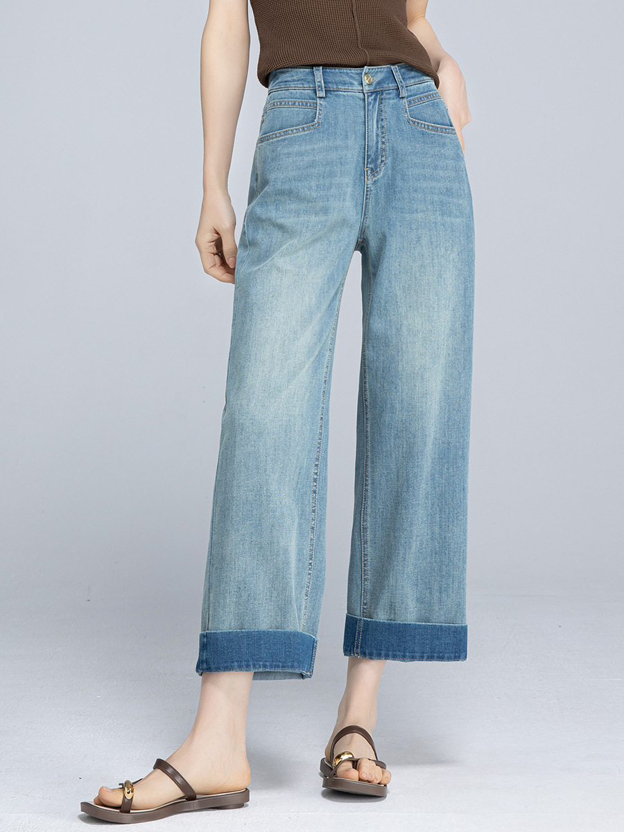 女士垂感天絲麻九分直筒牛仔褲