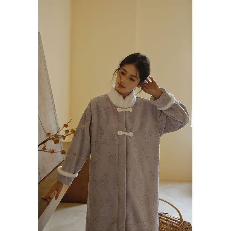 女秋冬加絨加厚蝴蝶提花盤口國風長袖睡裙