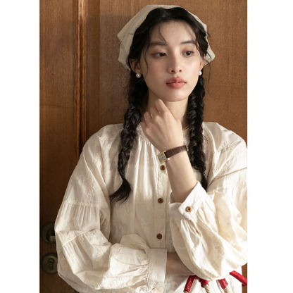 女士秋季森系圓領刺繡蕾絲長袖襯衫