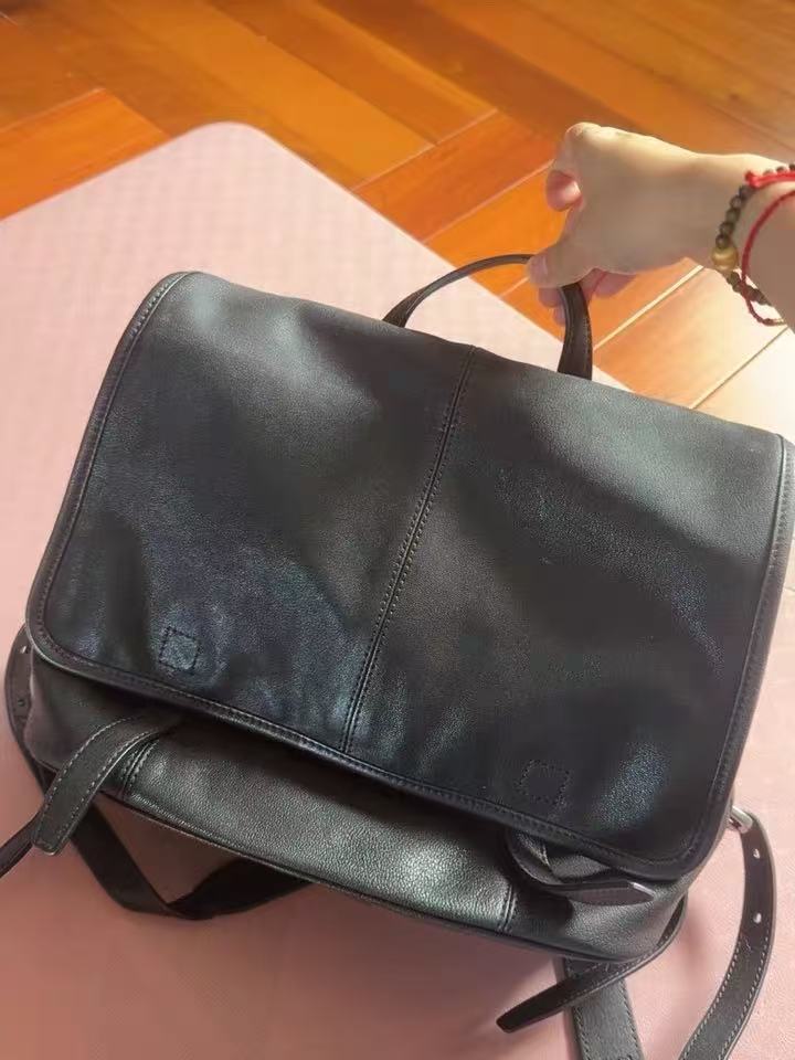 小衆大容量植鞣皮雙肩包