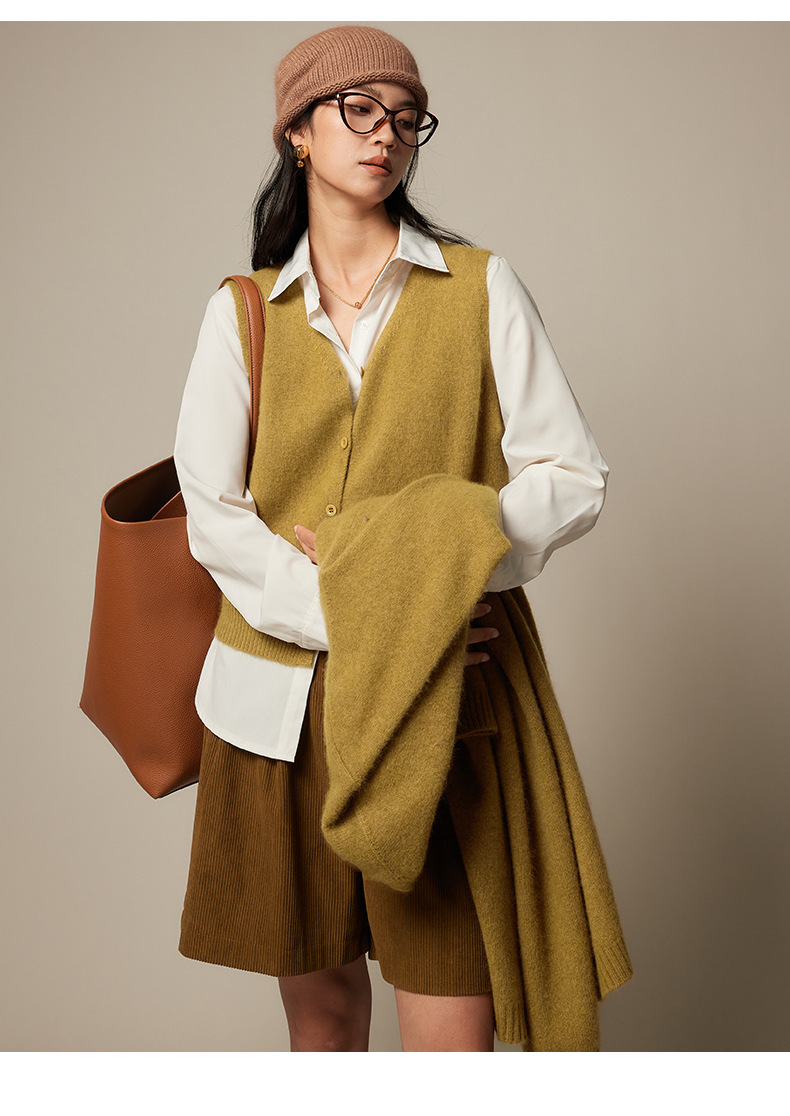 女士秋冬浣熊絨單排扣針織馬甲