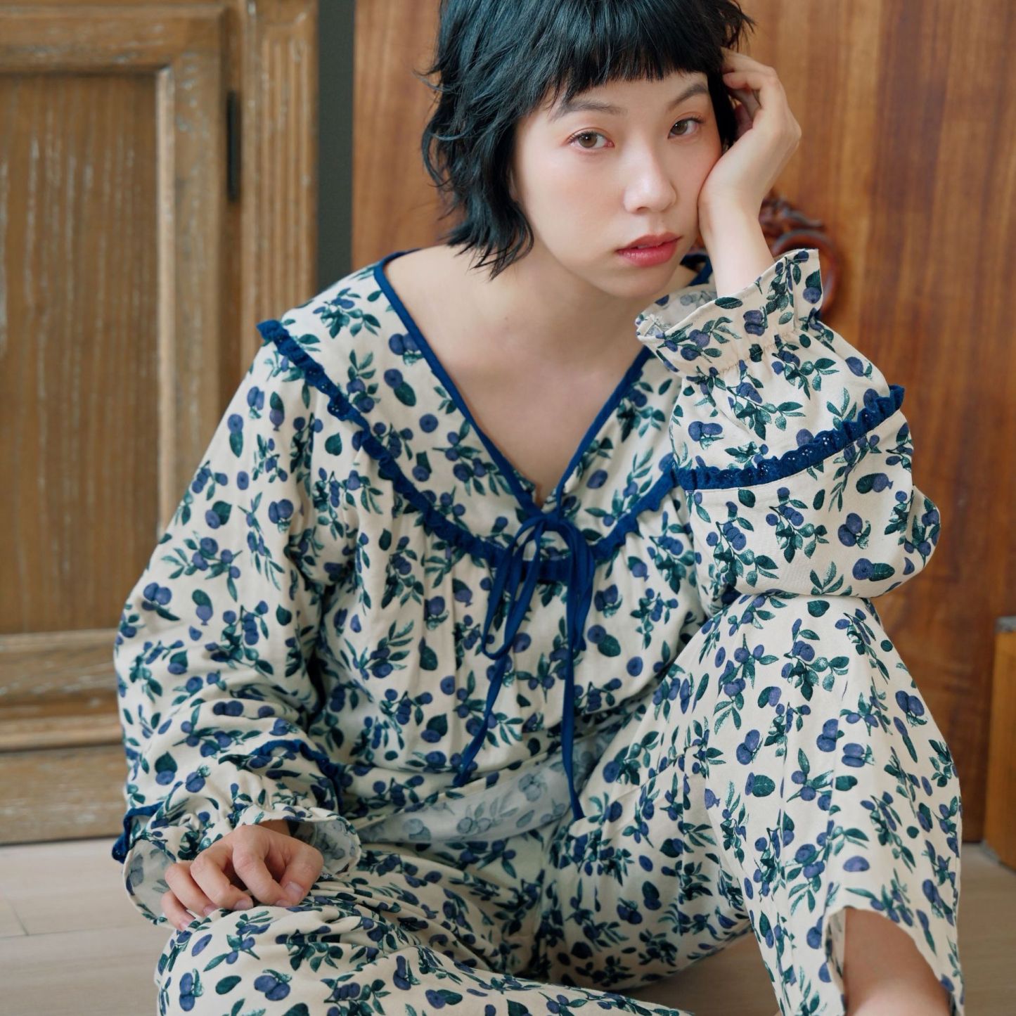 女春秋雙層棉紗漿果藤蔓長袖居家服