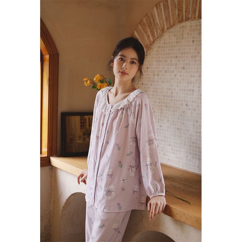 女款竹棉卡通印花圓領長袖睡衣套裝