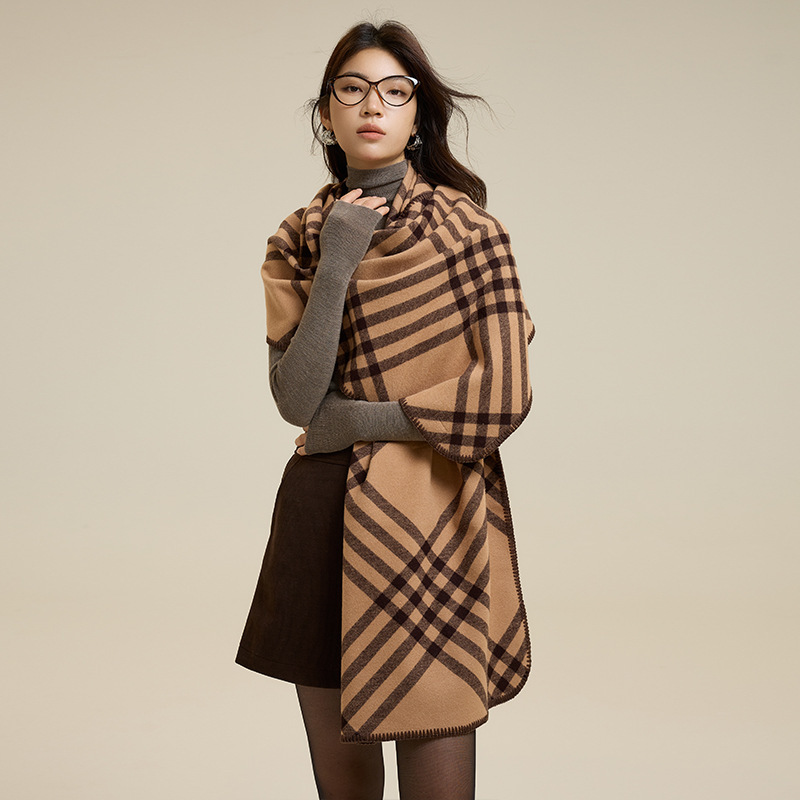 女士秋冬黑白格紋大版長款圍巾