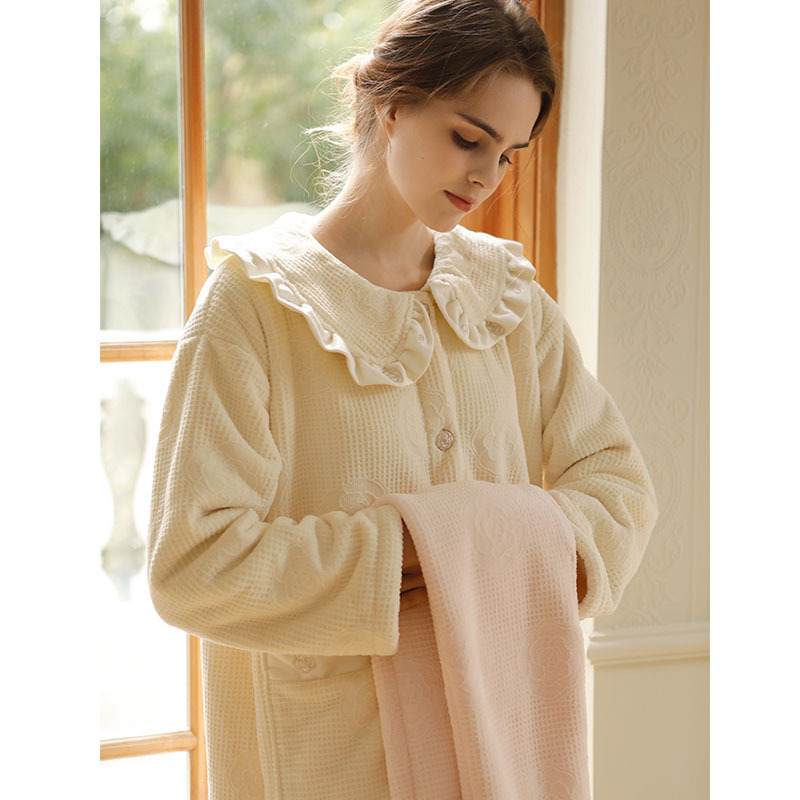 女秋冬娃娃領法蘭絨山茶花長袖睡裙