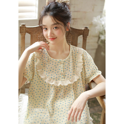 女款夏季藍色碎花花邊短袖中褲家居服
