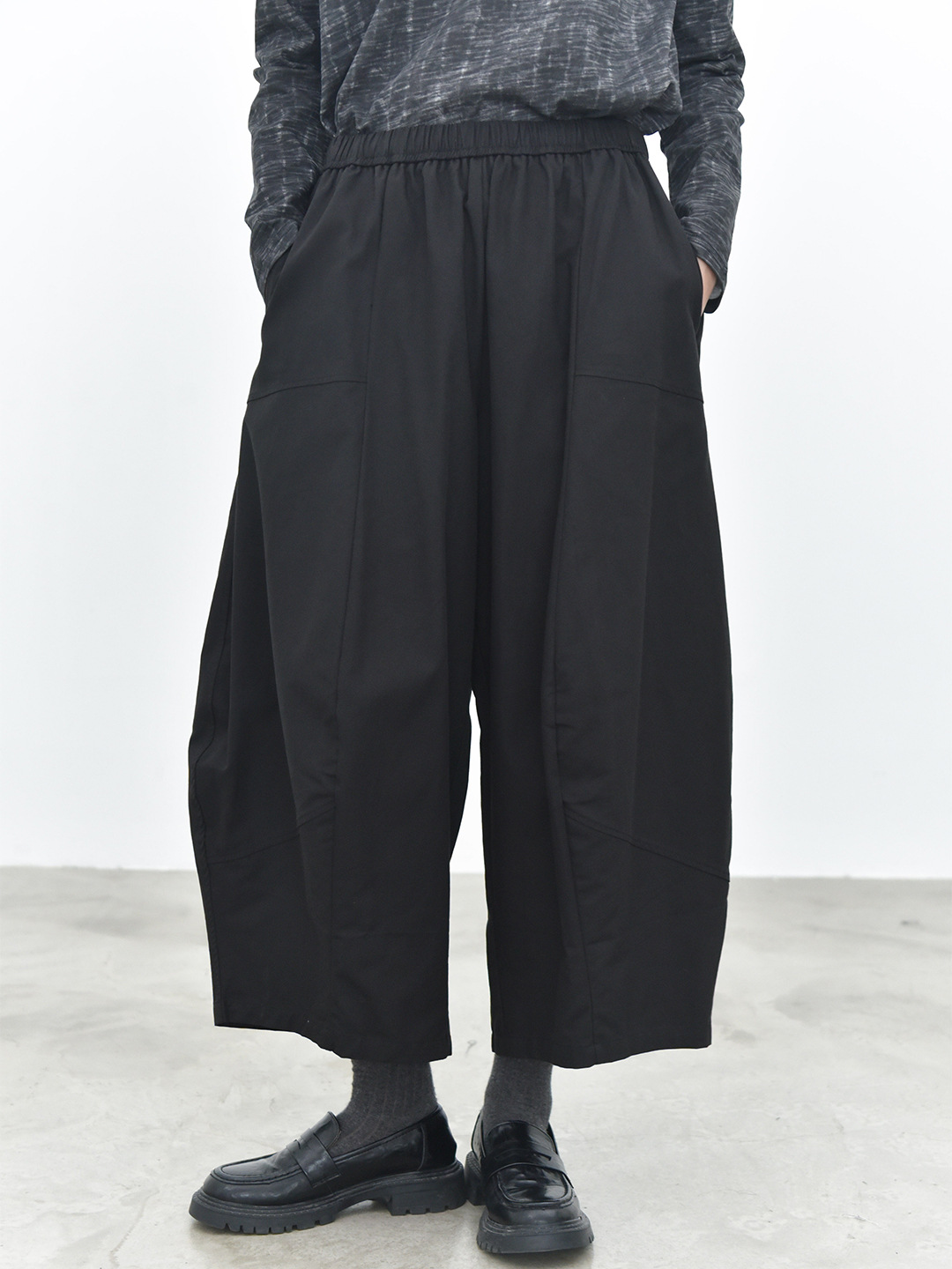 女士春秋立體分割抗皺垂感休閒褲