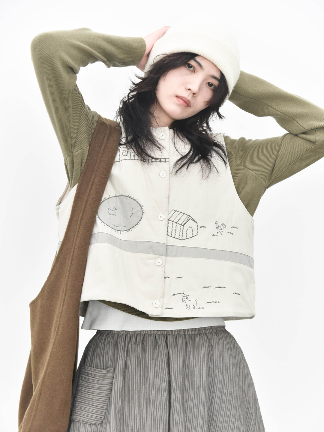 女士秋冬童趣農場刺繡圓領夾棉馬甲