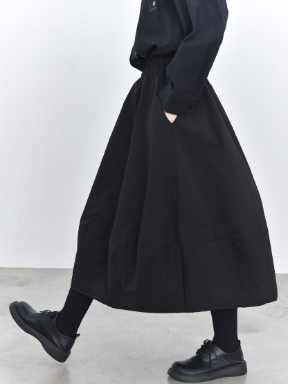 女士冬季立體感廓形夾棉花苞半身裙