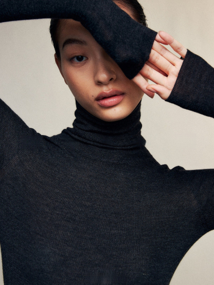 女士秋冬羊毛無縫針織打底衫