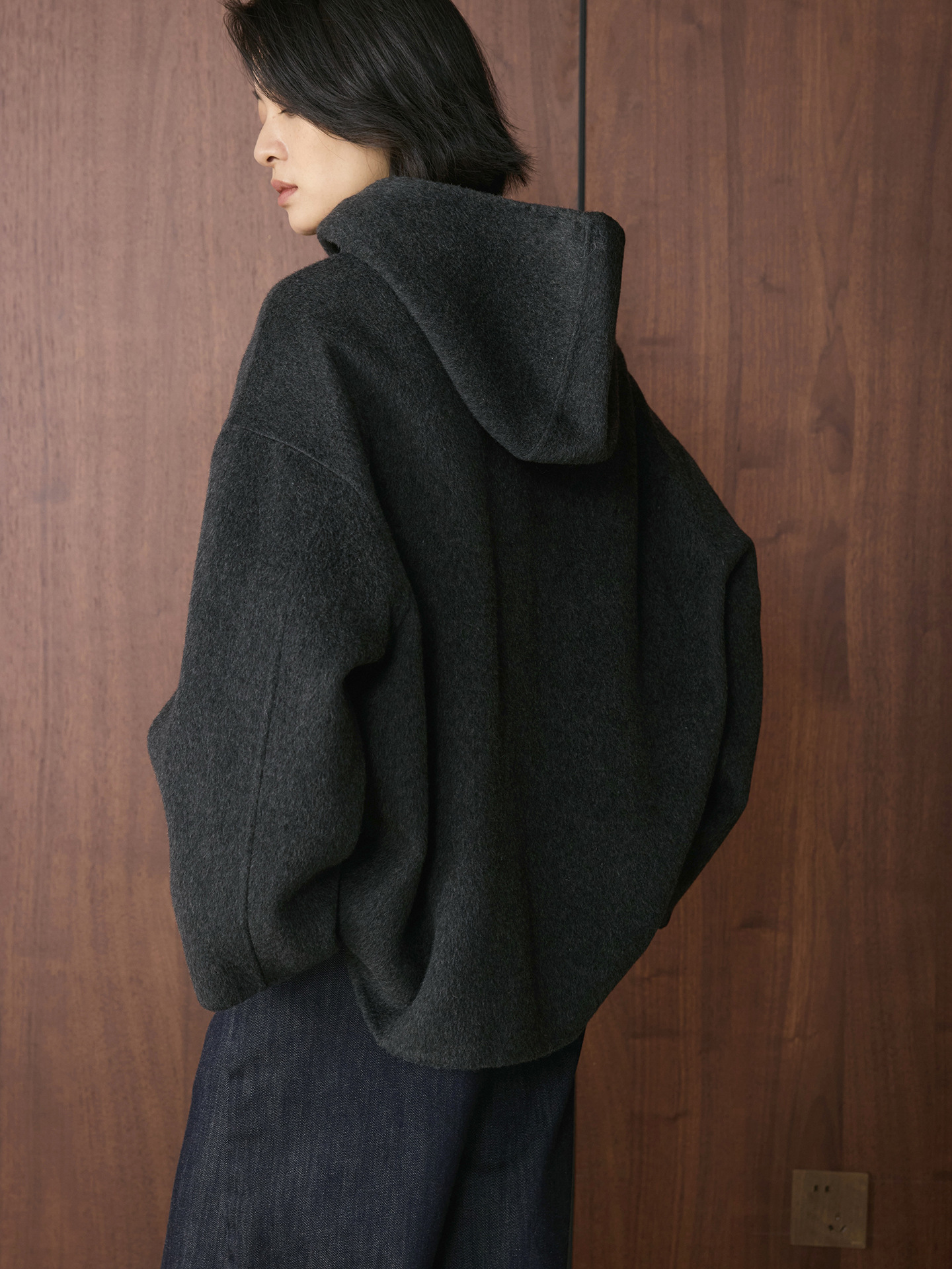 女士冬季連帽短款羊毛大衣