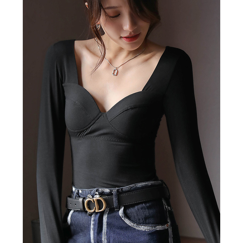 女士秋冬莫代爾帶胸墊打底衫