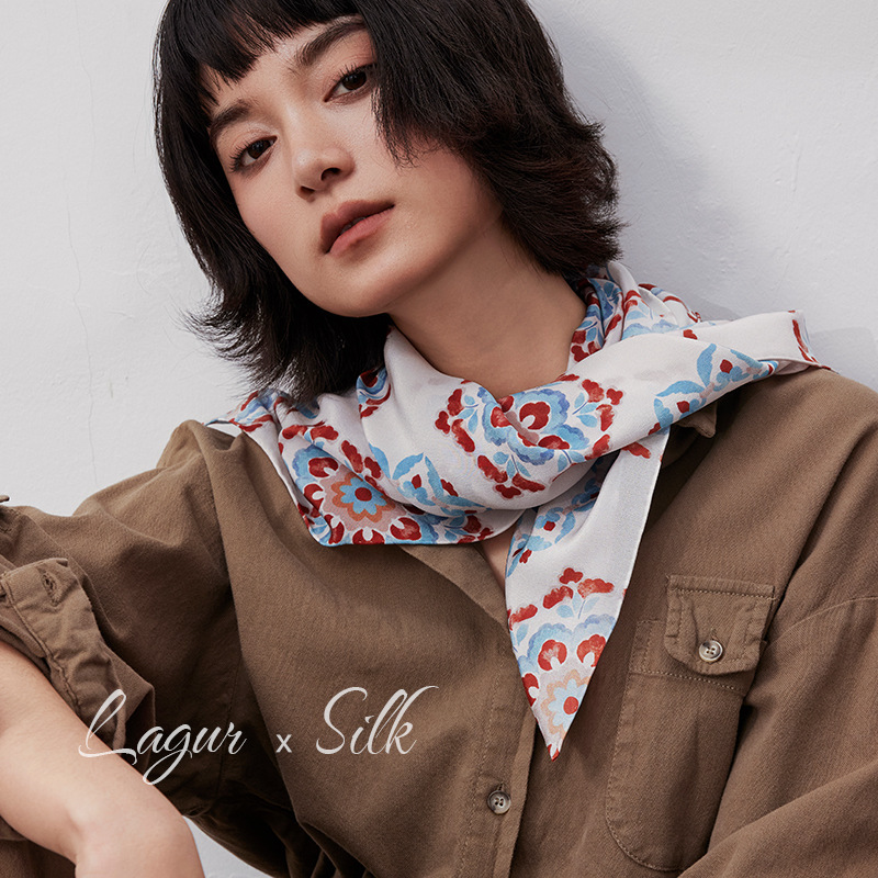 100%雙縐寶相紋真絲方巾