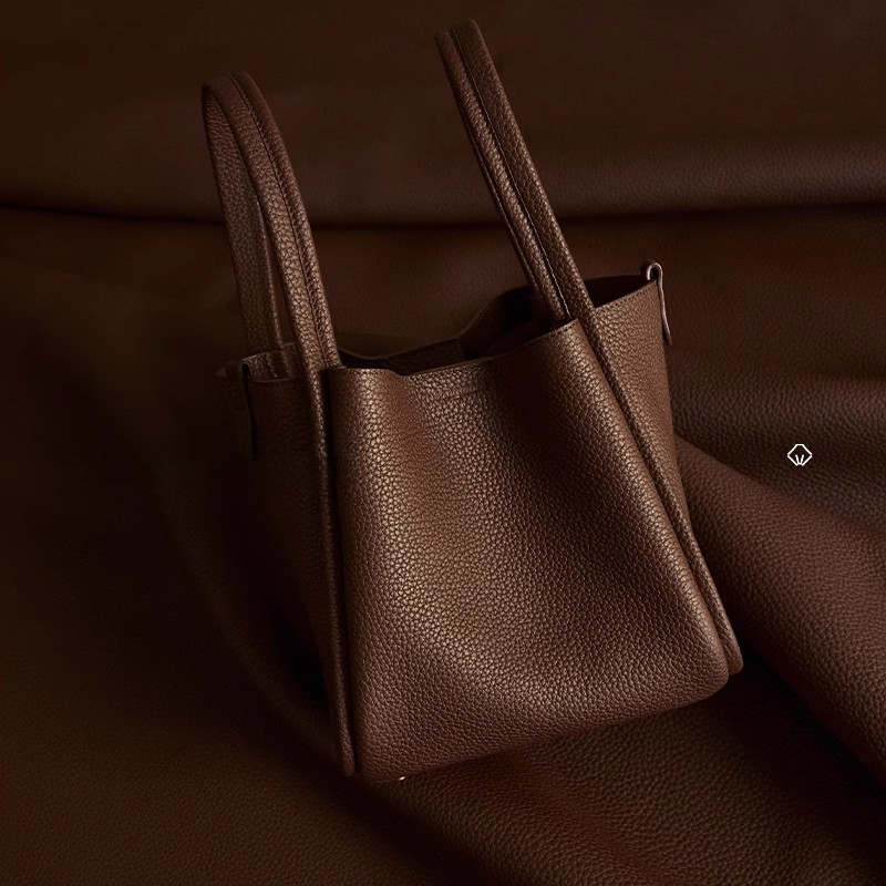 頭層牛皮鎖扣小號菜籃子水桶包