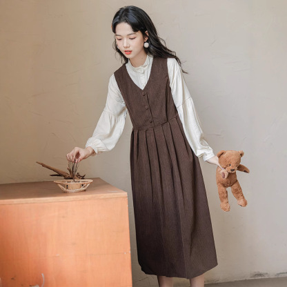 女士秋冬燈芯絨無袖V領背帶連衣裙+長袖襯衫