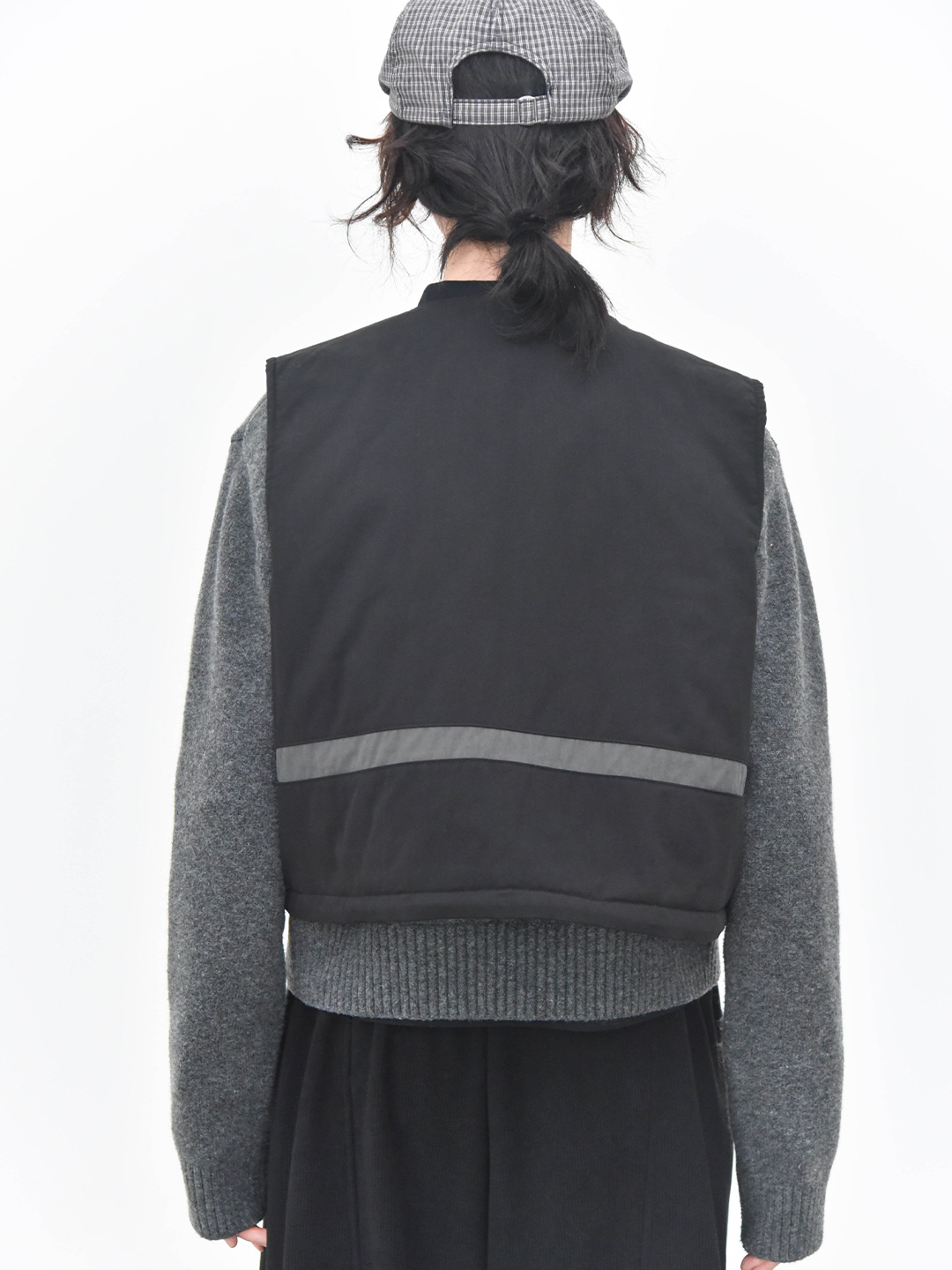 女士秋冬童趣農場刺繡圓領夾棉馬甲