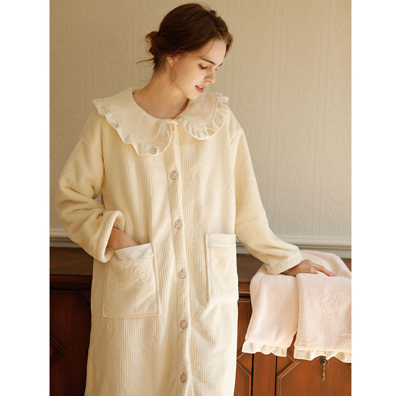 女秋冬娃娃領法蘭絨山茶花長袖睡裙